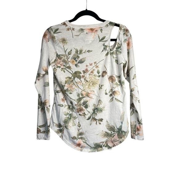 Chaser Women's Cut Out Shoulder Long Sleeve Floral Pullover Top Sz M Cream NWOT - Picture 5 of 6